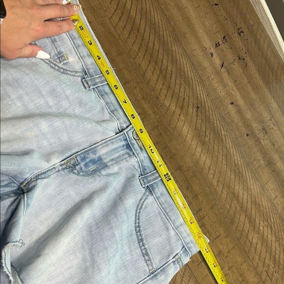 Old Navy Diva Jean shorts size 6 - Picture 6 of 8